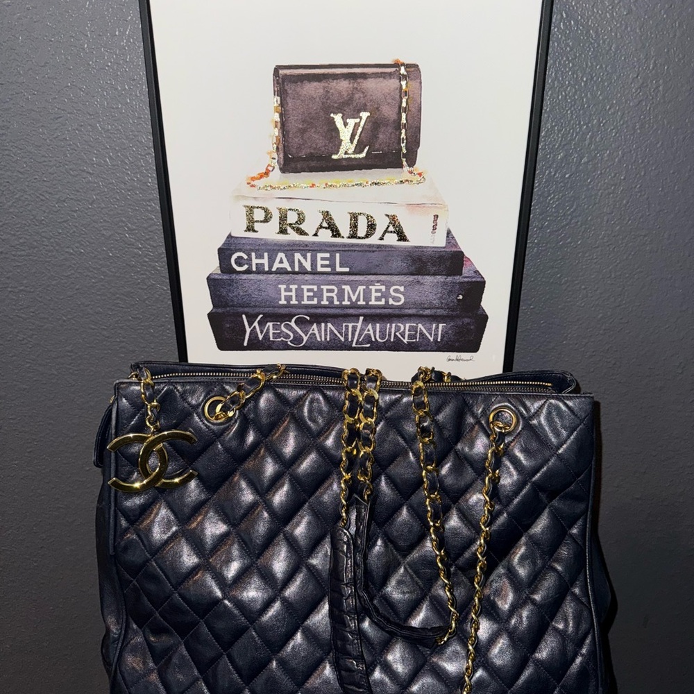 Chanel Navy Quilted Shoulder bag - Certificate of Authenticity